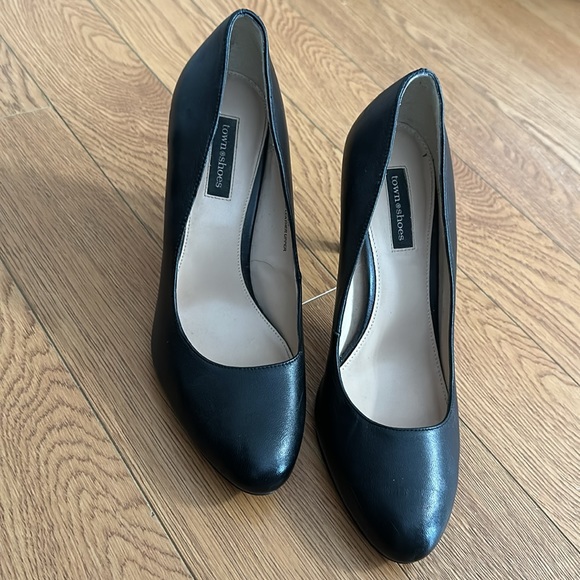 Women’s black heels pumps - Picture 2 of 6